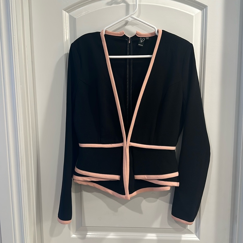💗Blazer💗 Black w/ Pink💗